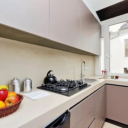 Apartament Pace *